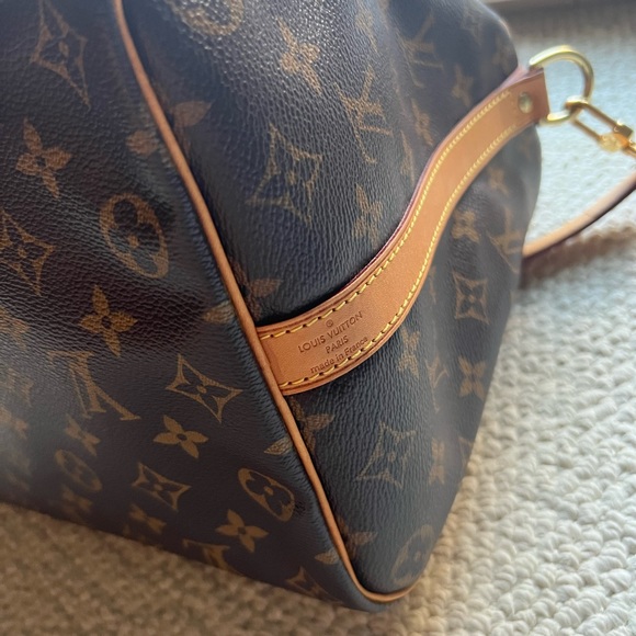 LV Speedy Bandoulière 35 - Picture 3 of 8